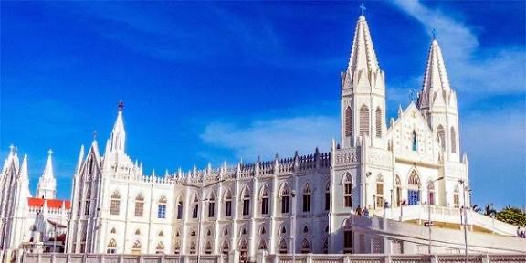 Thanjavur to Velankanni taxi